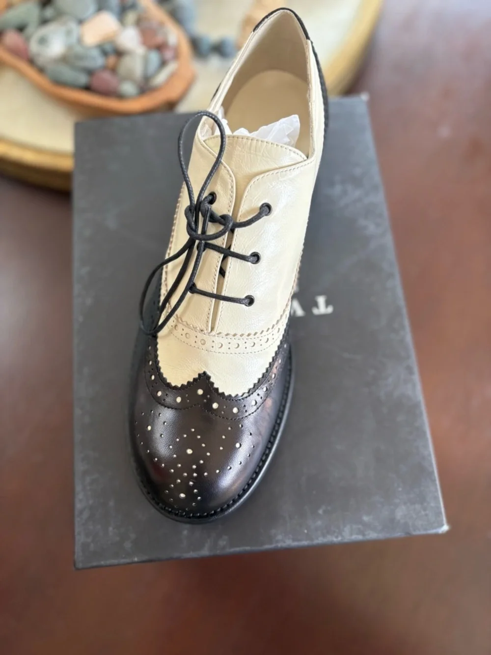 Twin-Set Black and Cream Wingtip Brogue Derby